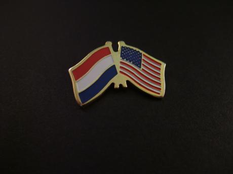 Vlag Nederland -Amerika, goudkleurige rand